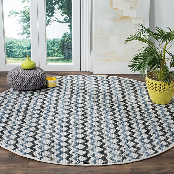 Safavieh Montauk Mtk120A Ivory Blue / Black Rugs.