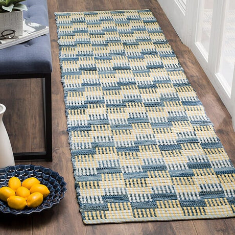 Safavieh Montauk Mtk121B Gold / Multi Rugs.