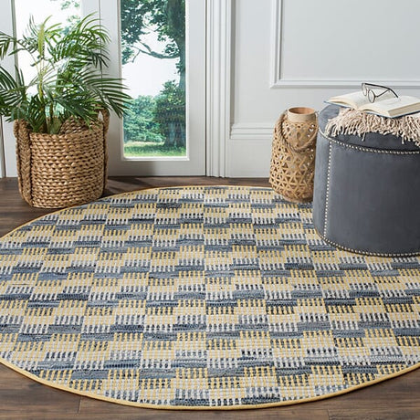 Safavieh Montauk Mtk121B Gold / Multi Rugs.