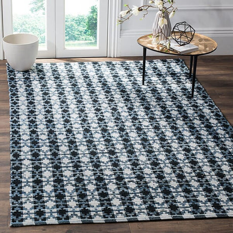 Safavieh Montauk Mtk123A Ivory Blue / Black Rugs.