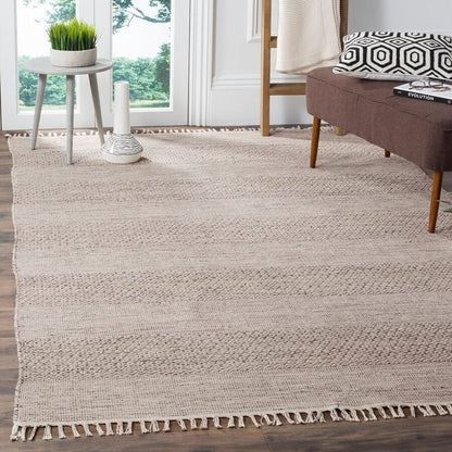 Safavieh Montauk Mtk330M Ivory / Steel Grey Area Rug