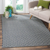 Safavieh Montauk Mtk333B Ivory / Navy Geometric Area Rug