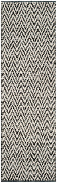 Safavieh Montauk Mtk411A Ivory / Dark Grey Chevron Area Rug