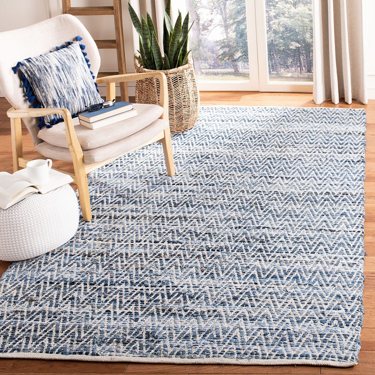 Safavieh Montauk Mtk423L Blue Area Rug