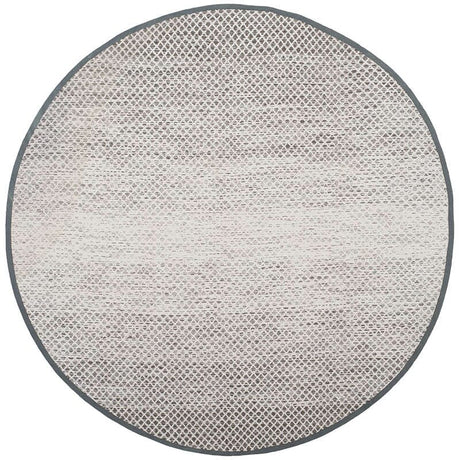 Safavieh Montauk Mtk601K Light Grey/Ivory Rug.