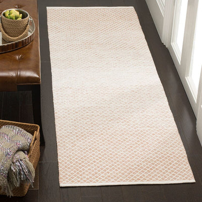 Safavieh Montauk Mtk601R Beige / Ivory Solid Color Area Rug