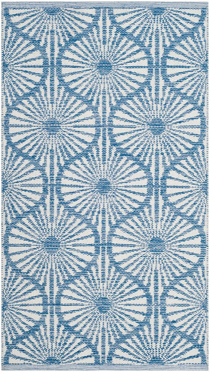 Safavieh Montauk Mtk606B Blue / Ivory Geometric Area Rug