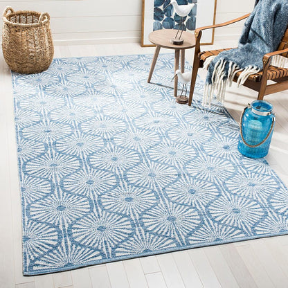 Safavieh Montauk Mtk606B Blue / Ivory Geometric Area Rug