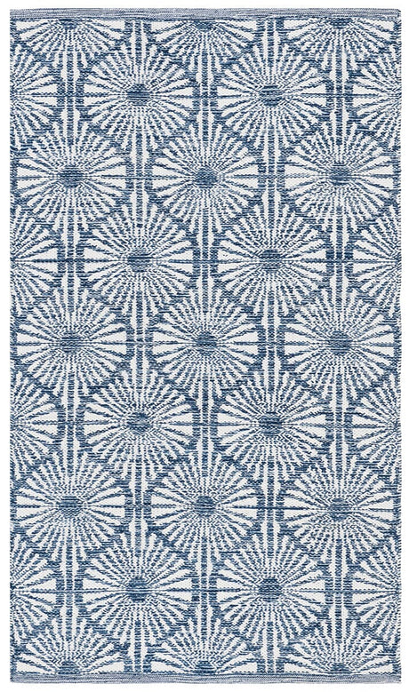 Safavieh Montauk Mtk606C Navy / Ivory Rugs.