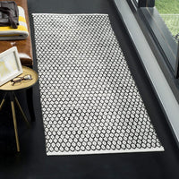 Safavieh Montauk Mtk608A Black / Ivory Area Rug