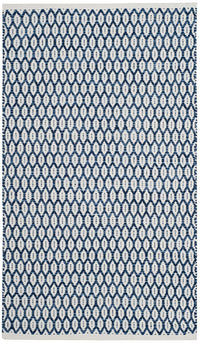 Safavieh Montauk Mtk608C Navy / Ivory Area Rug