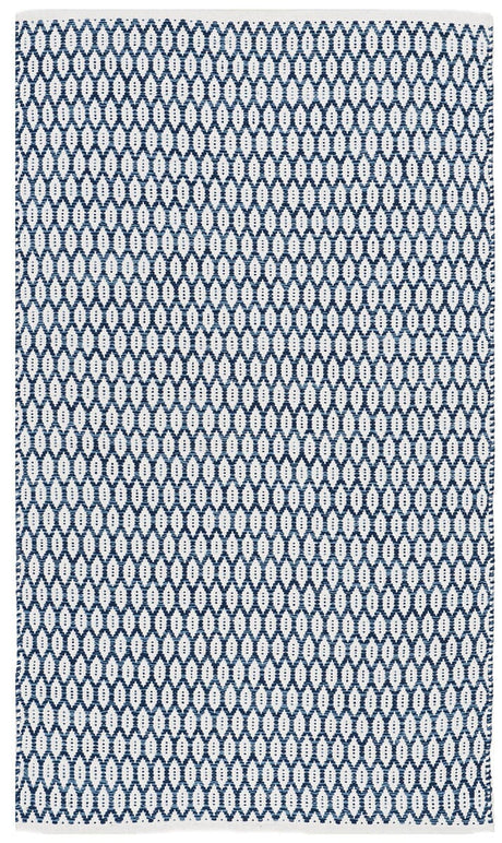 Safavieh Montauk Mtk608C Navy/Ivory Rug.