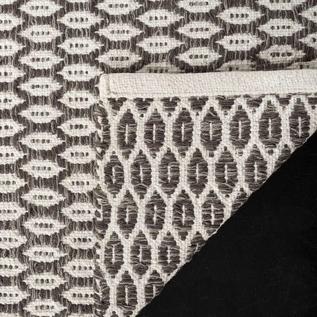 Safavieh Montauk Mtk608J Charcoal/Ivory Rug.