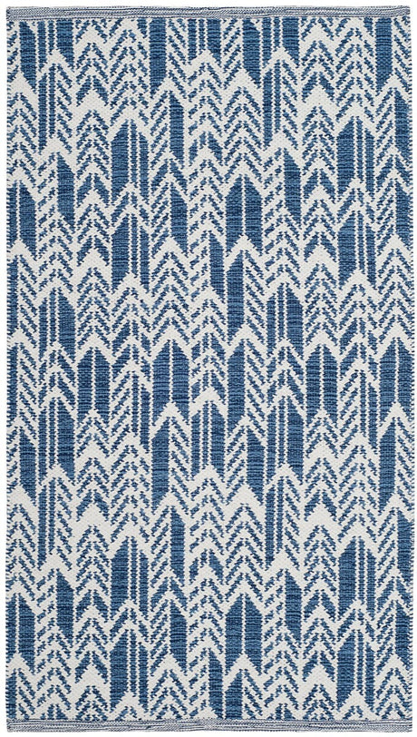 Safavieh Montauk Mtk609C Navy / Ivory Rugs.