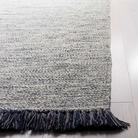 Safavieh Montauk Mtk610M Grey Rugs.