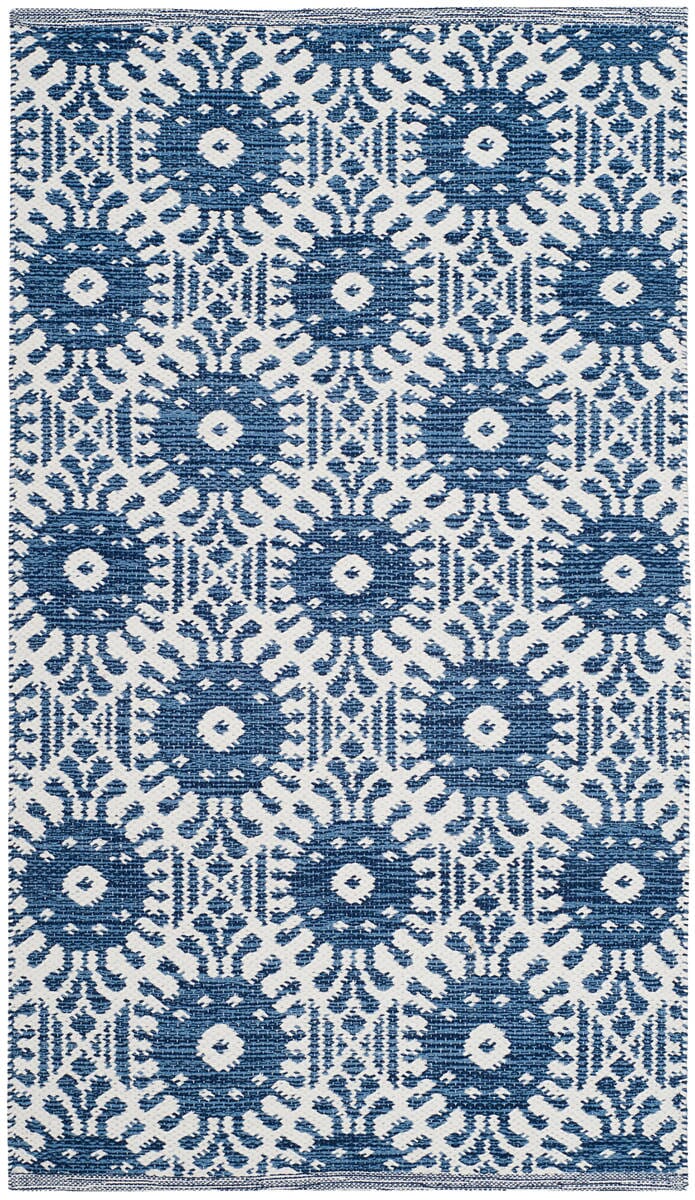 Safavieh Montauk Mtk612C Navy / Ivory Geometric Area Rug