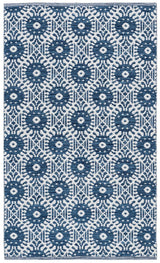 Safavieh Montauk Mtk612C Navy / Ivory Rugs.