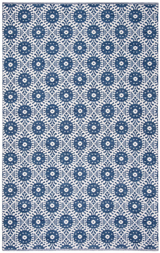 Safavieh Montauk Mtk612C Navy / Ivory Geometric Area Rug