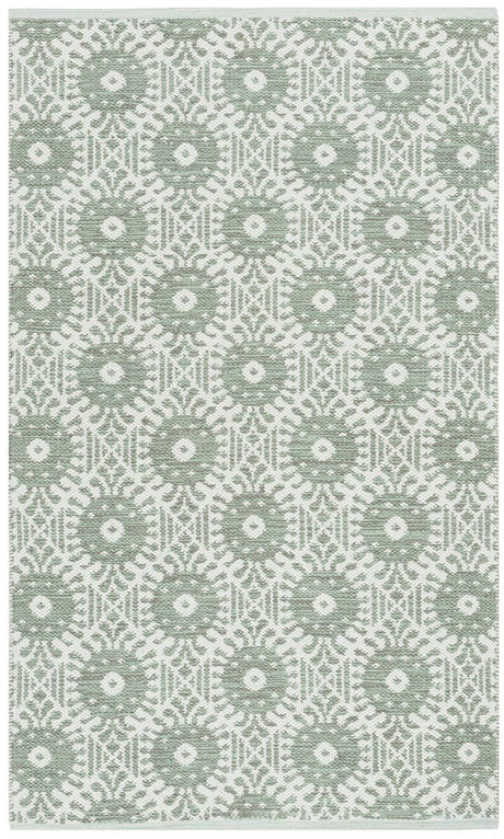 Safavieh Montauk Mtk612G Light Green / Ivory Rugs.