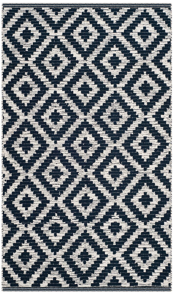 Safavieh Montauk Mtk613C Navy / Ivory Geometric Area Rug