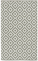 Safavieh Montauk Mtk613M Grey / Ivory Rugs.