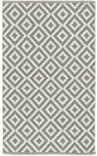 Safavieh Montauk Mtk613M Grey / Ivory Geometric Area Rug