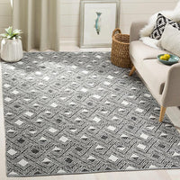 Safavieh Montauk Mtk614A Black / Ivory Geometric Area Rug