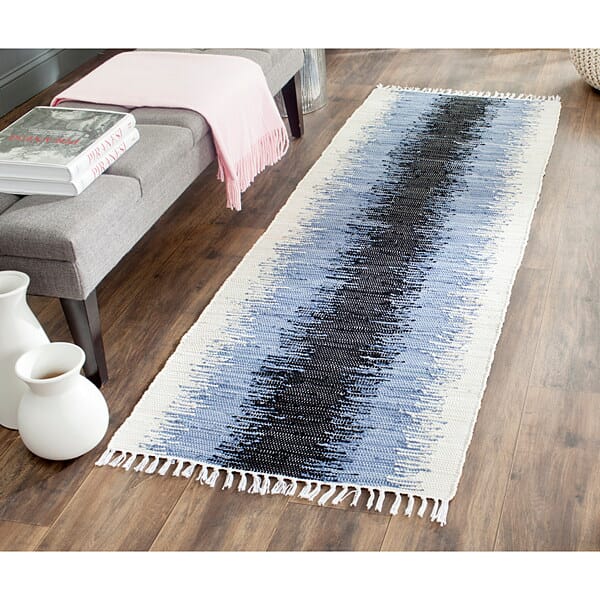 Safavieh Montauk Mtk710A Grey / Black Rugs.