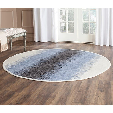 Safavieh Montauk Mtk710A Grey / Black Rugs.