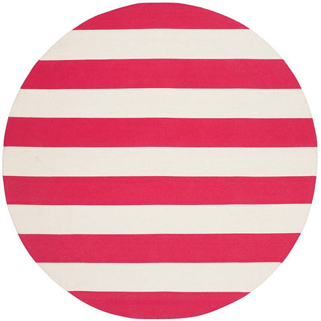 Safavieh Montauk Mtk712B Red / White Rugs.