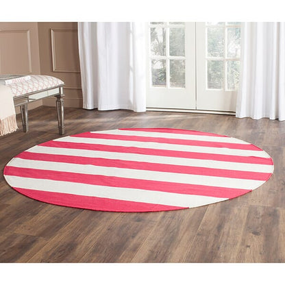 Safavieh Montauk Mtk712B Red / Ivory Striped Area Rug