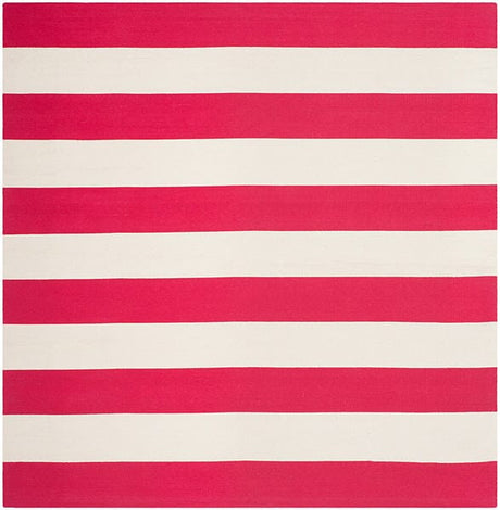 Safavieh Montauk Mtk712B Red / White Rugs.