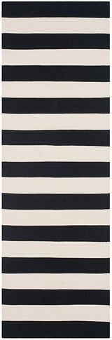 Safavieh Montauk Mtk712D Black / White Rugs.