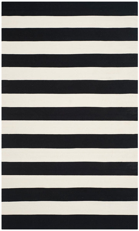 Safavieh Montauk Mtk712D Black / White Rugs.