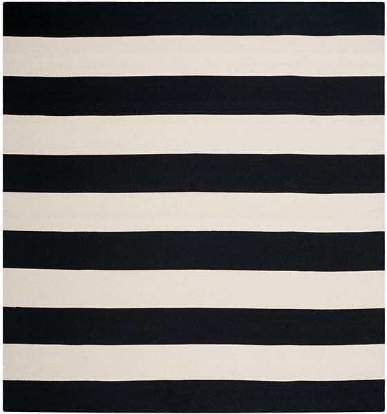 Safavieh Montauk Mtk712D Black / White Rugs.