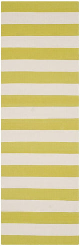Safavieh Montauk Mtk712E Green / White Rugs.