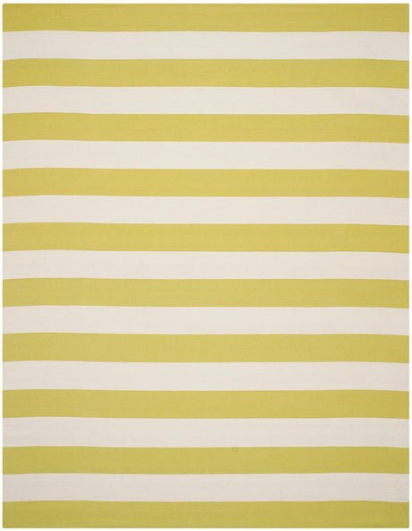 Safavieh Montauk Mtk712E Green / White Rugs.