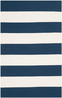 Safavieh Montauk Mtk712H Navy / Ivory Striped Area Rug