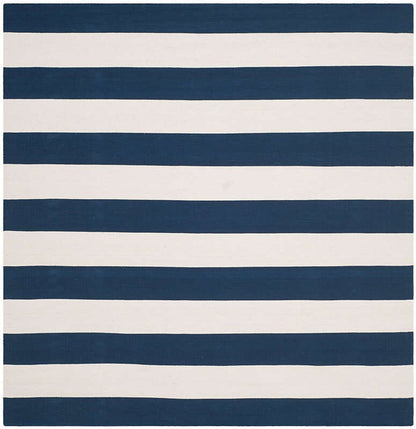 Safavieh Montauk Mtk712H Navy / Ivory Striped Area Rug