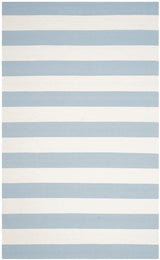 Safavieh Montauk Mtk712K Sky Blue / Ivory Rugs.
