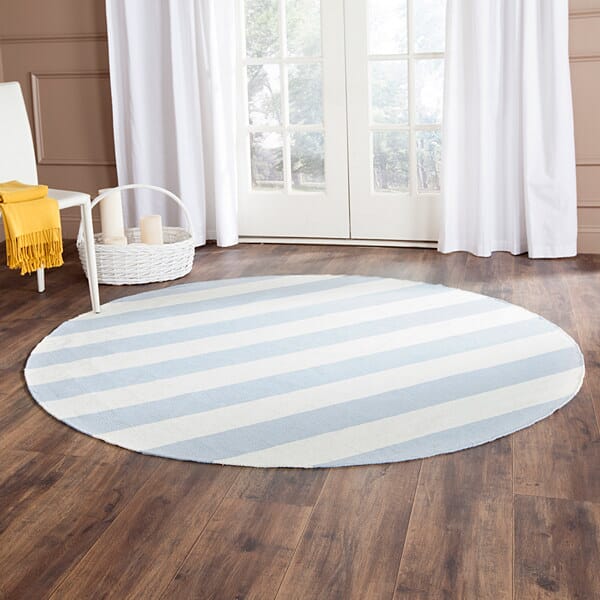 Safavieh Montauk Mtk712K Sky Blue / Ivory Striped Area Rug