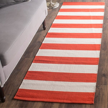 Safavieh Montauk Mtk712L Rust / Ivory Rugs.