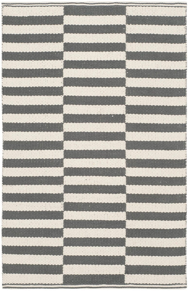 Safavieh Montauk Mtk715A Ivory / Grey Rugs.