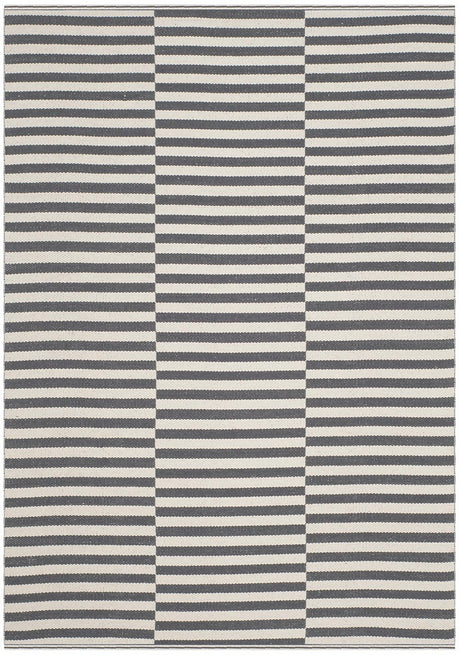 Safavieh Montauk Mtk715A Ivory / Grey Rugs.