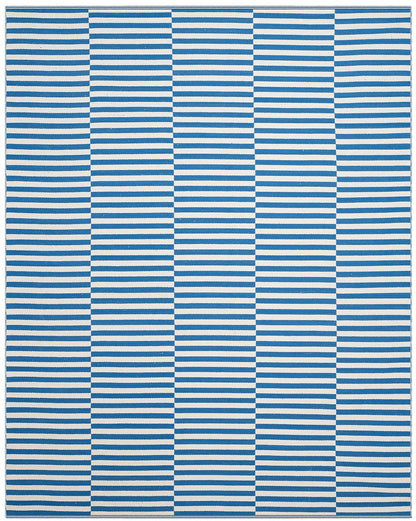 Safavieh Montauk Mtk715C Ivory / Blue Striped Area Rug