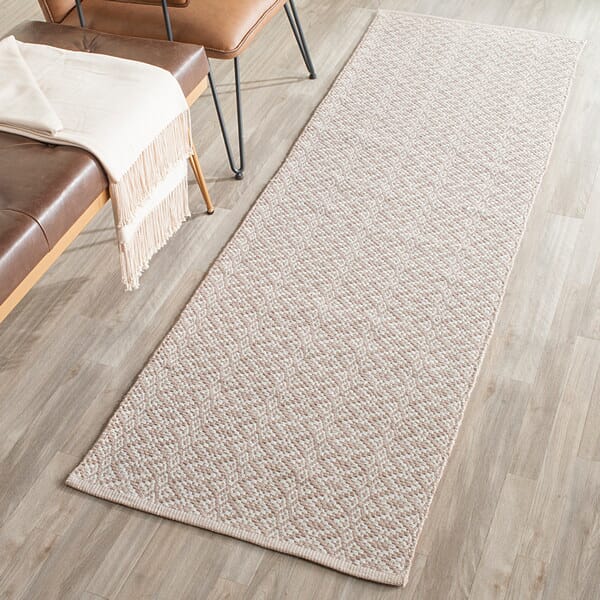 Safavieh Montauk Mtk716G Ivory / Beige Geometric Area Rug