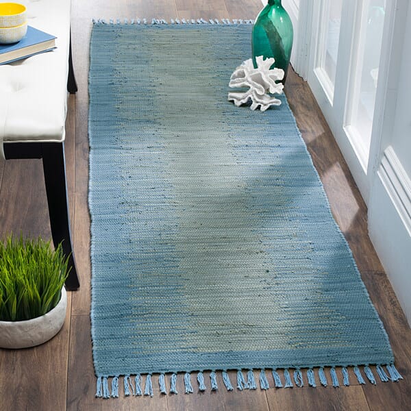 Safavieh Montauk Mtk718B Light Blue Area Rug