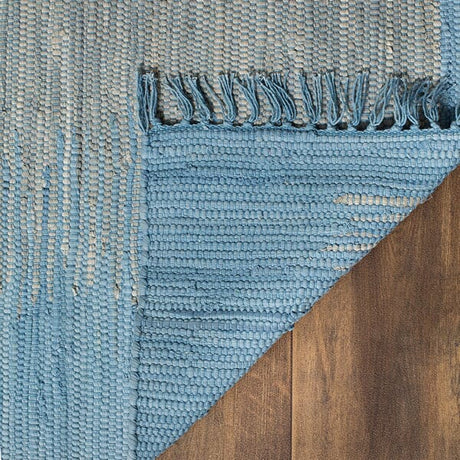 Safavieh Montauk Mtk718B Light Blue Rugs.