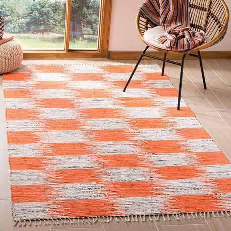 Safavieh Montauk Mtk721B Orange / Multi Rugs.