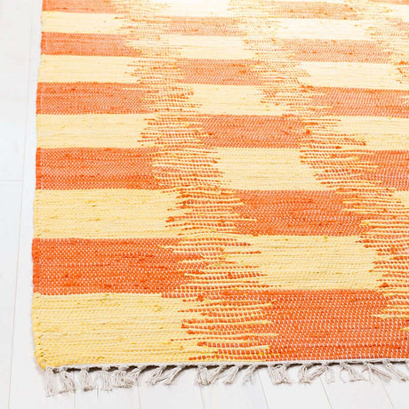 Safavieh Montauk Mtk721C Yellow / Orange Rugs.